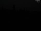03 : 08