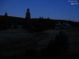 04 : 32