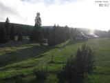 19 : 44