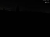23 : 00