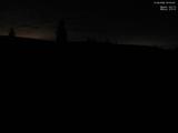 02 : 04