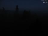 03 : 04