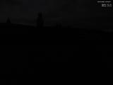 03 : 00