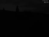 03 : 04