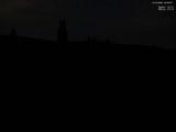 03 : 08