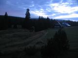 21 : 00
