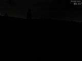 23 : 00