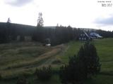 18 : 00