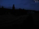 06 : 32