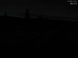 19 : 44