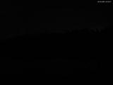 04 : 04