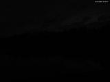 04 : 32