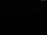 03 : 00