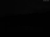 04 : 32