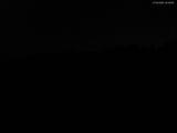 04 : 00
