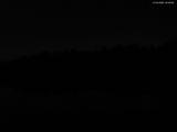 22 : 00