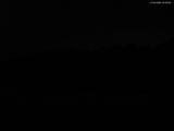 23 : 00
