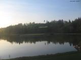 19 : 44