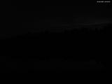 02 : 00