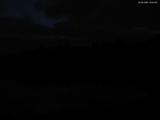 03 : 04