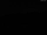 22 : 04