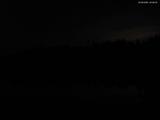22 : 56