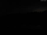 23 : 00