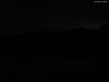 22 : 56