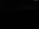 01 : 44