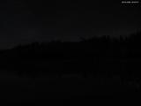 02 : 00