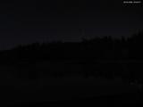 02 : 00