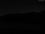04 : 00