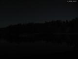 03 : 32
