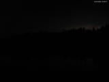 23 : 08
