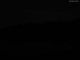 04 : 00