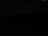 02 : 00
