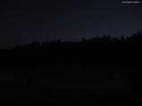 04 : 08
