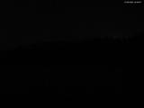 03 : 08