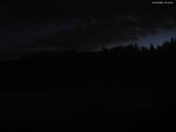 03 : 16