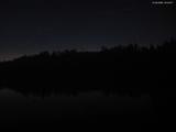 23 : 04