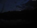 03 : 24