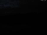 22 : 56