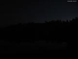 03 : 04
