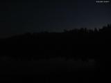 03 : 08