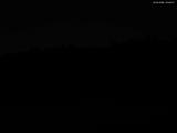 23 : 08