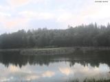 06 : 00