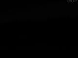 03 : 04