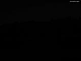 02 : 08