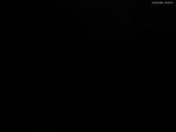 03 : 00