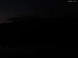 21 : 56